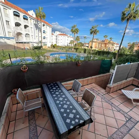 Privada En Compartidos Homestay szállás *