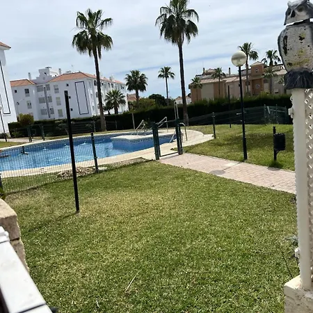 Δωμάτια σε οικογενειακή κατοικία Privada En Compartidos *